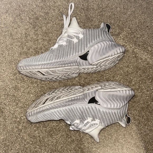 Alphabounce Instinct Cloud White size women’s 6.5 - Picture 6 of 9